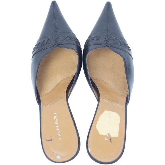 Black pointy toe leather mule (Tahari) - Picture 7 of 7